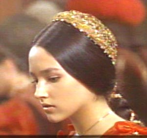  Juliet (Capulet) Montague mga litrato