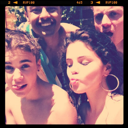 Justin and selena with ryan butler instagram pic