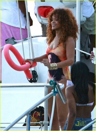 Rihanna: Bob Marley Swimsuit in Barbados!