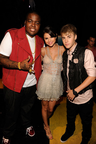  Selena - Teen Choice Awards - August 07, 2011
