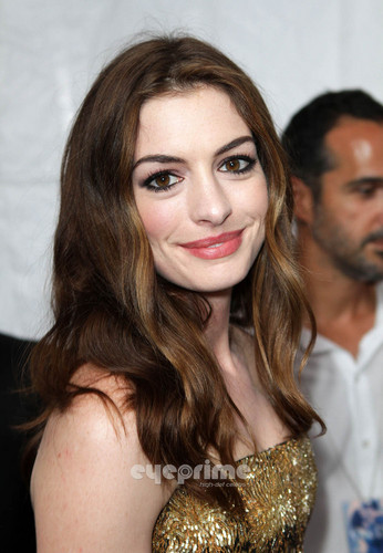 Anne Hathaway: ‘One Day’ Premiere in New York, August 8