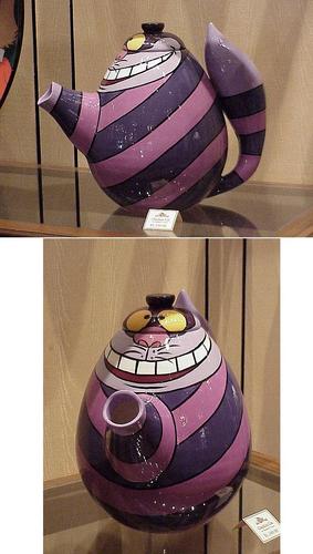  Cheshire Cat teapot