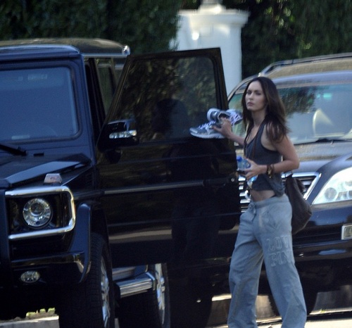  Megan - Heads to a workout session at a private nyumbani in Brentwood, CA - August 06, 2011