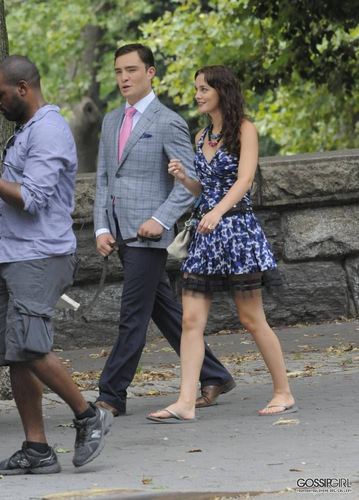  madami of Ed and Leighton on set - August 9th, 2011