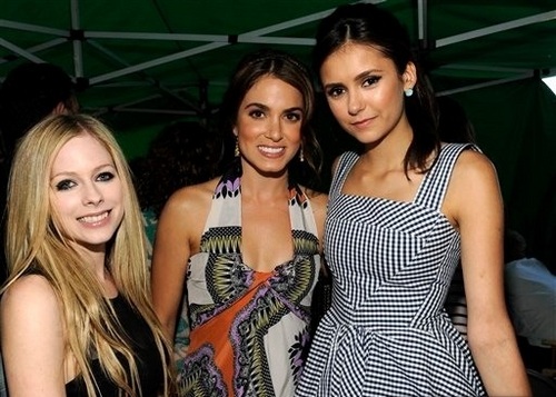  Nina - Teen Choice Awards - August 07, 2011