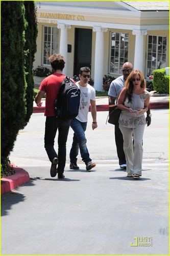  Shia LaBeouf Passes oleh Joe Jonas in West Hollywood