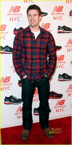  Chris Evans: New Balance Experience Store Opening