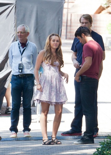  Miley - So Undercover - On Set - Shooting Extra Scenes at UCLA Campus - August 11, 2011