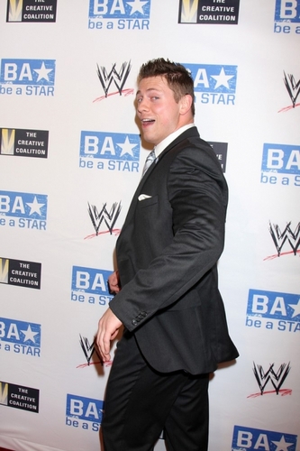  the miz at be a سٹار, ستارہ summer event